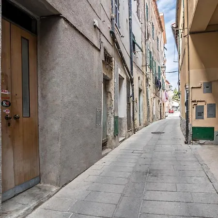 Casa Poggio Дом отдыха Poggio (Imperia)